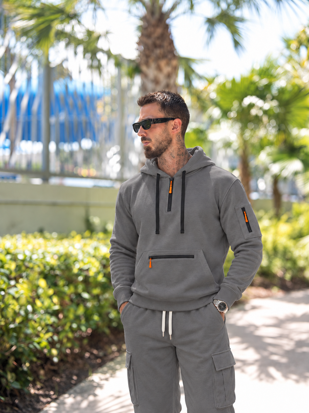 🍂Men’s Hooded Two-Piece Set – Relaxed-Fit Top & Pants for Fall & Winter