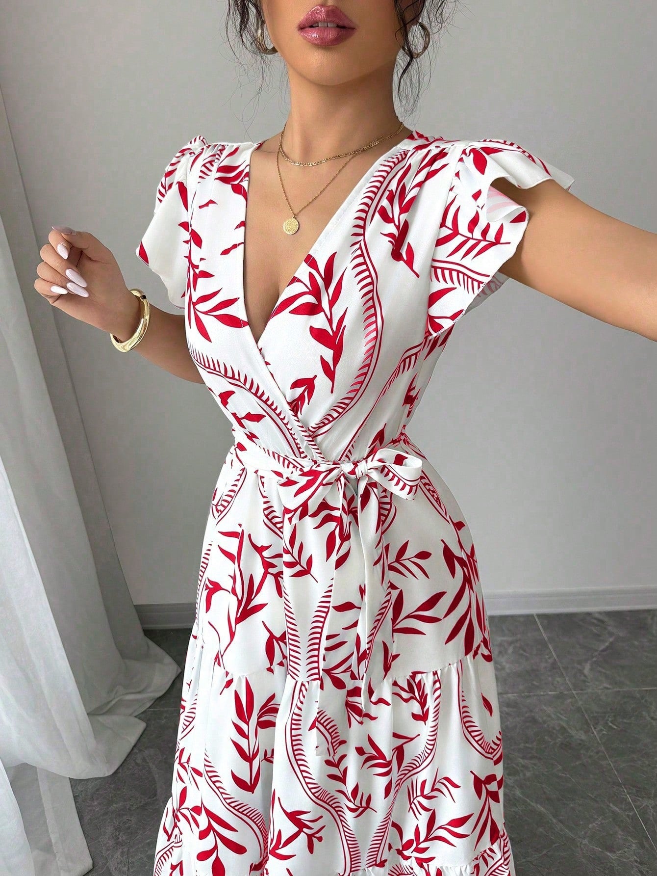 Bamboo Leaf Print V-Neck Maxi Dress