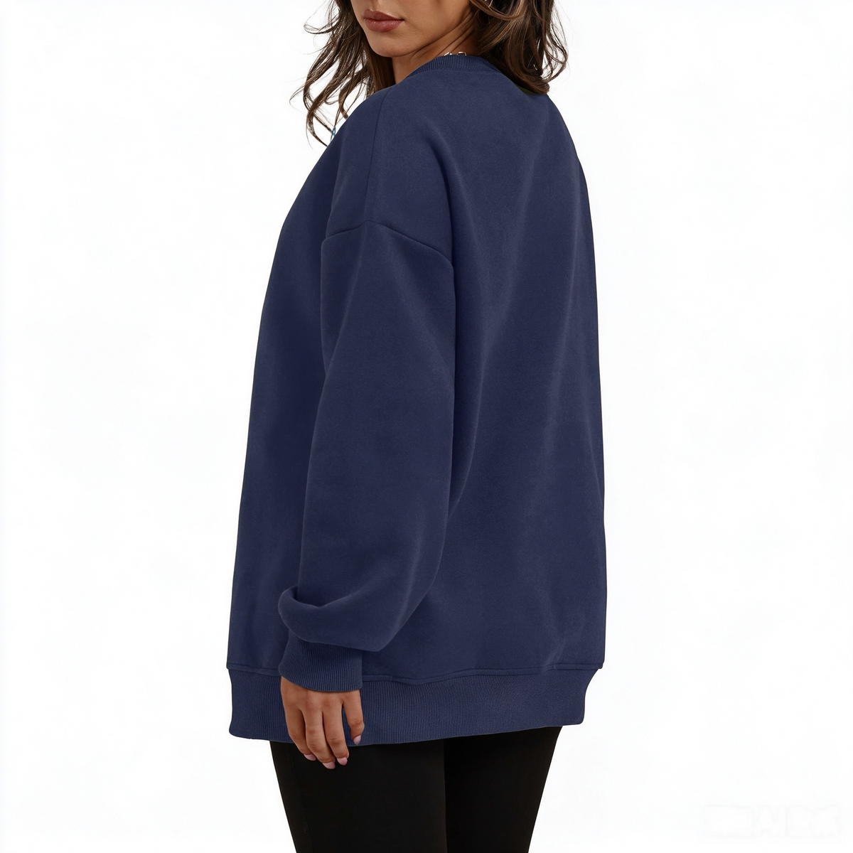Women's long-sleeve sweatshirt with fleece lining and extra thickness