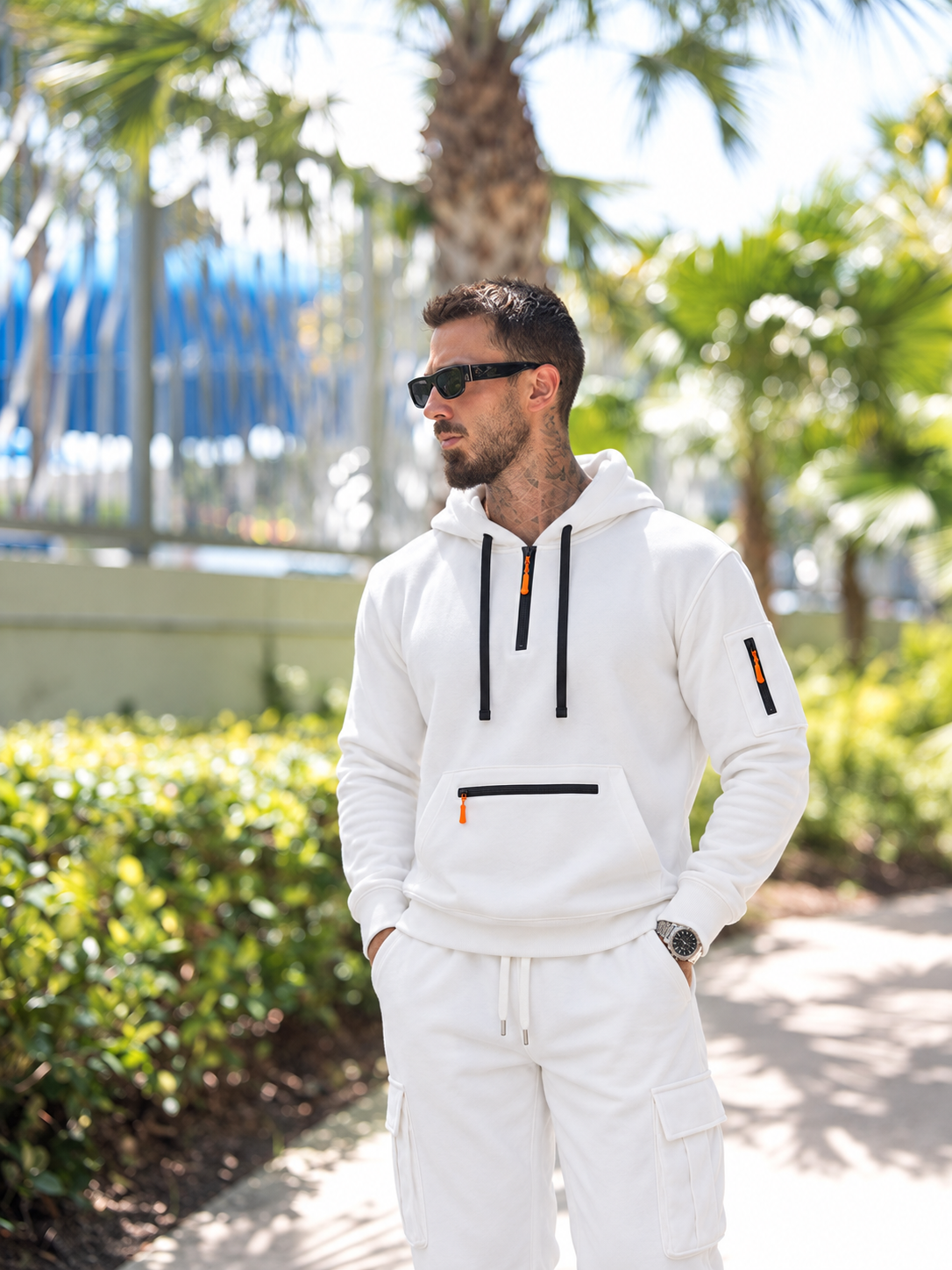 🍂Men’s Hooded Two-Piece Set – Relaxed-Fit Top & Pants for Fall & Winter