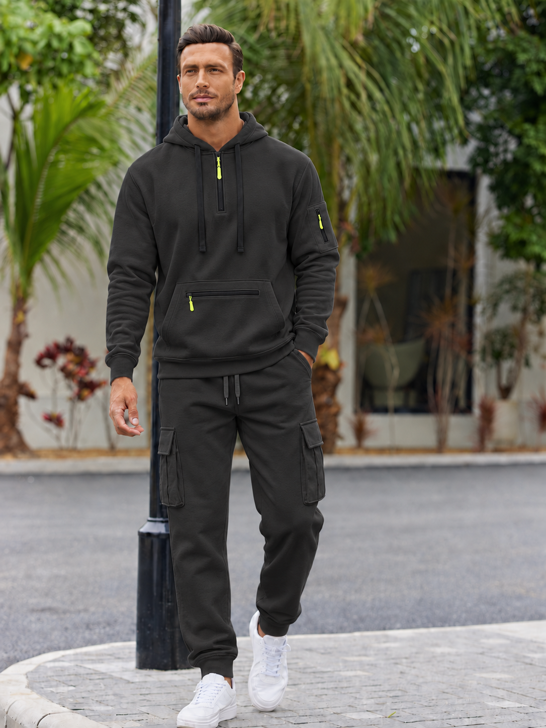 🍂Men’s Hooded Two-Piece Set – Relaxed-Fit Top & Pants for Fall & Winter